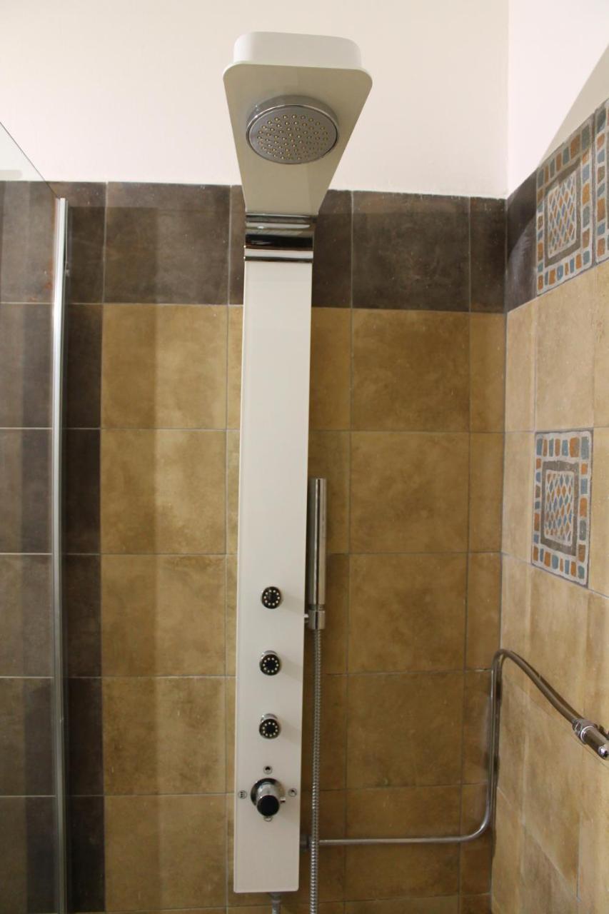 Exclusive Central Apartment 48 Рим Екстериор снимка