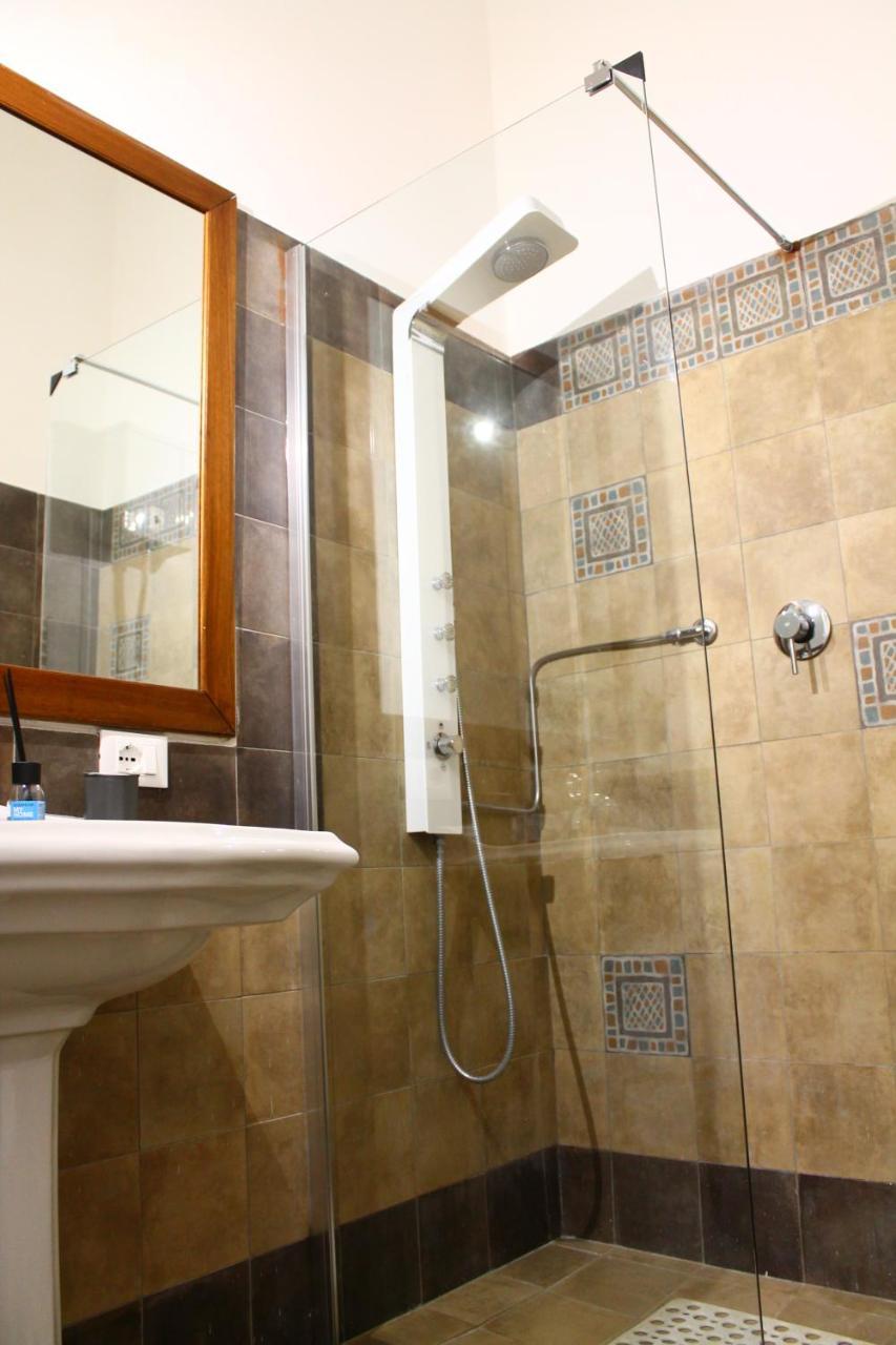 Exclusive Central Apartment 48 Рим Екстериор снимка