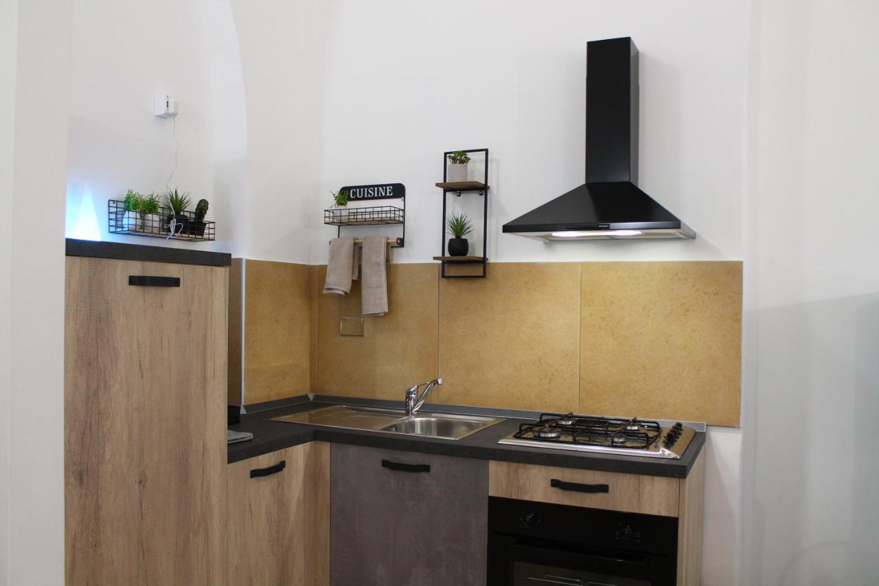 Exclusive Central Apartment 48 Рим Екстериор снимка